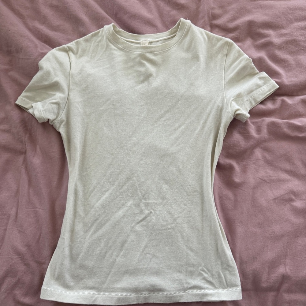Skims fits everybody t-shirt